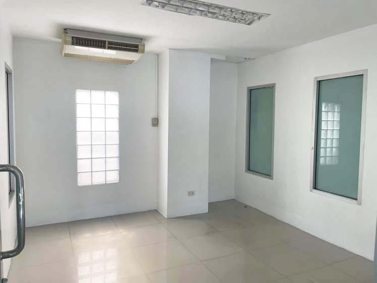 Office For Rent in Lat Phrao 